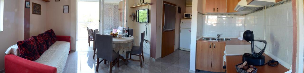 Apartman M&S Biograd Na Moru Extérieur photo