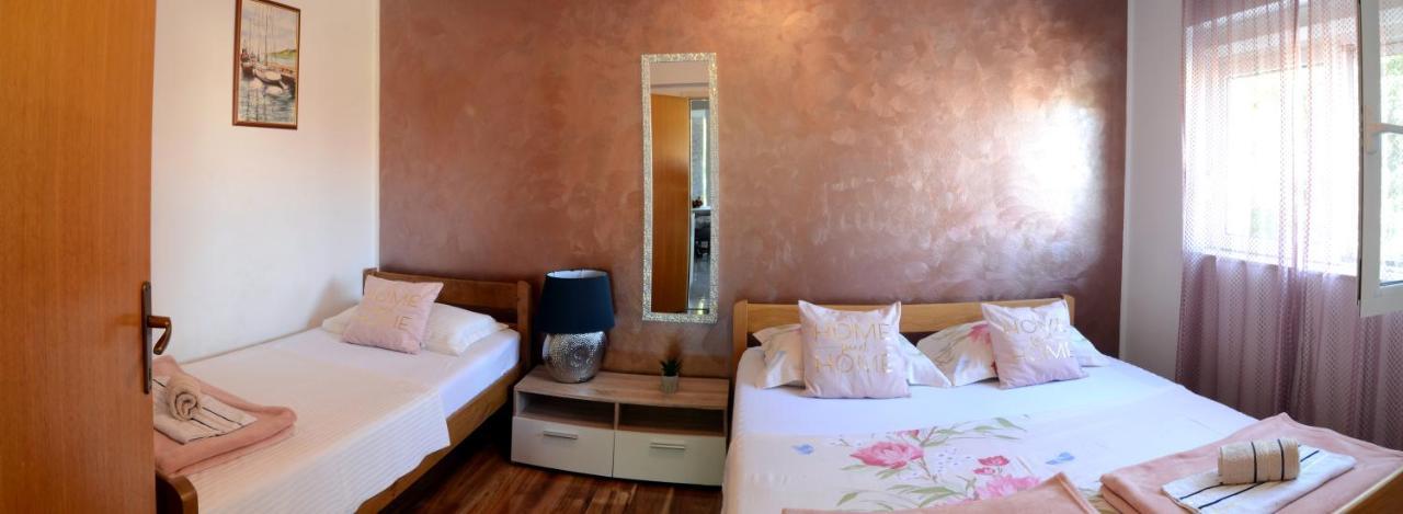 Apartman M&S Biograd Na Moru Extérieur photo