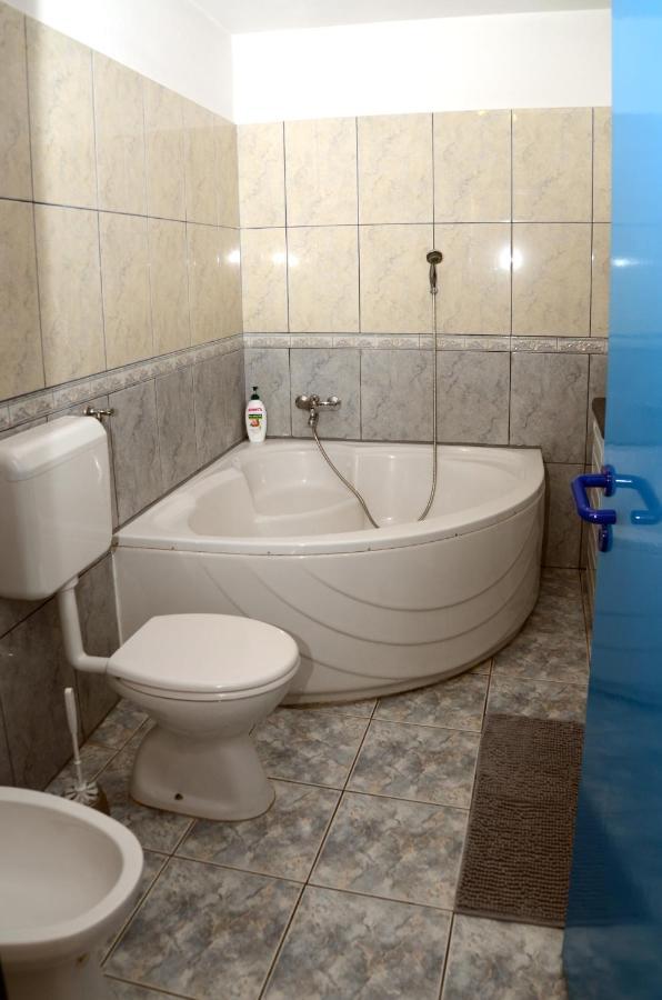 Apartman M&S Biograd Na Moru Extérieur photo